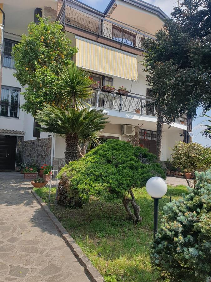 Ospitalita Il Noce Panzió Brusciano Kültér fotó
